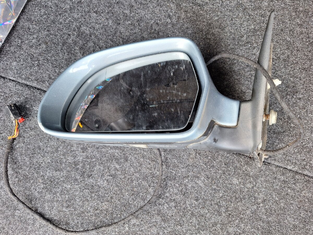 ZRKADLÁ OKTAVIA 2 - 5