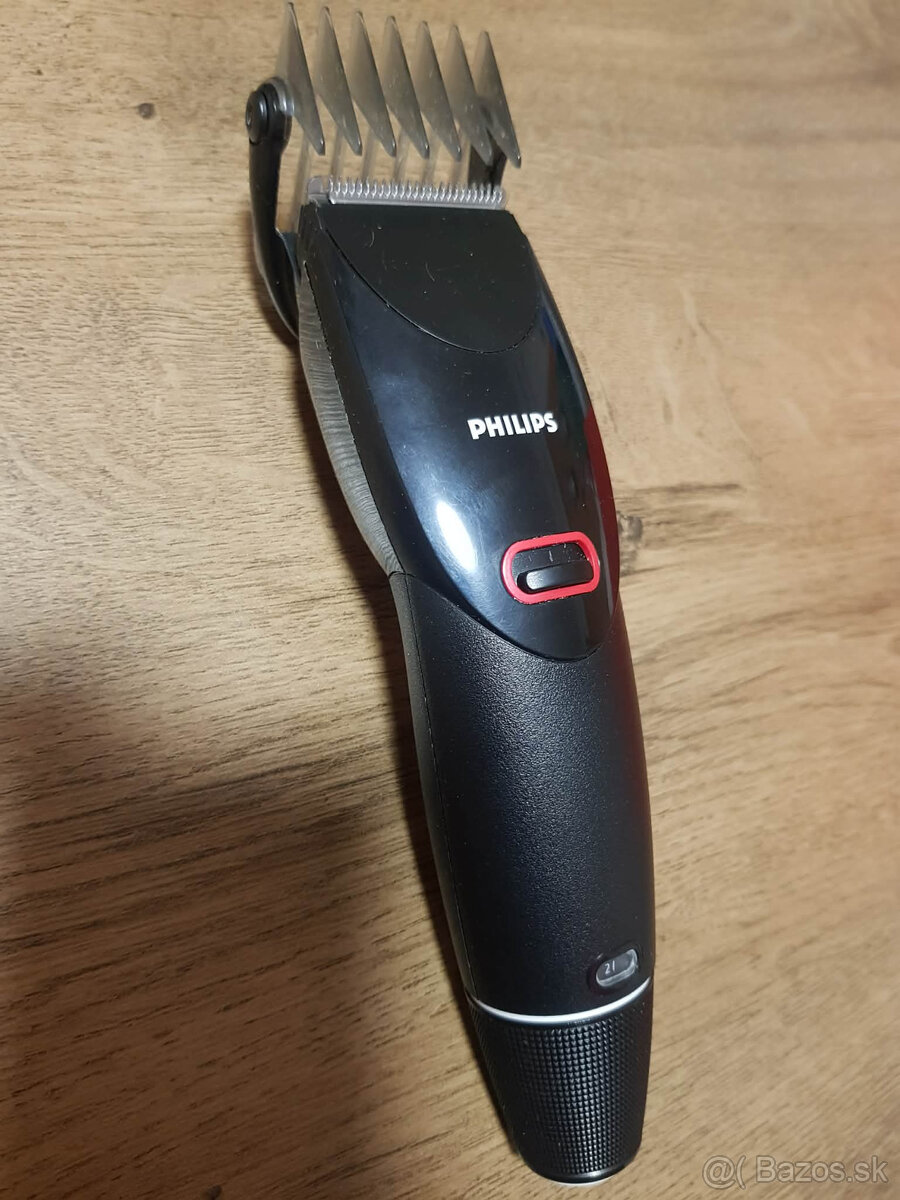 Holiaci strojček Philips QC 5010 - 5