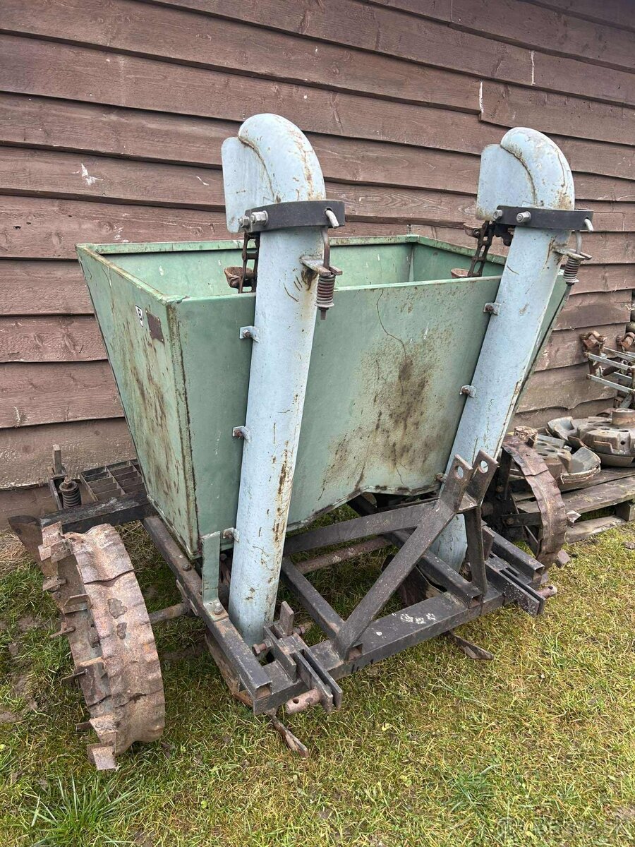 Predám sadzač zemiakov - 5