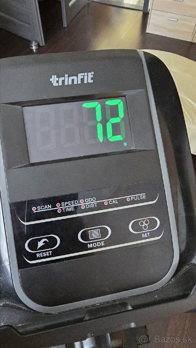 Eliptický trenažér Trinfit Monta C200 - 5