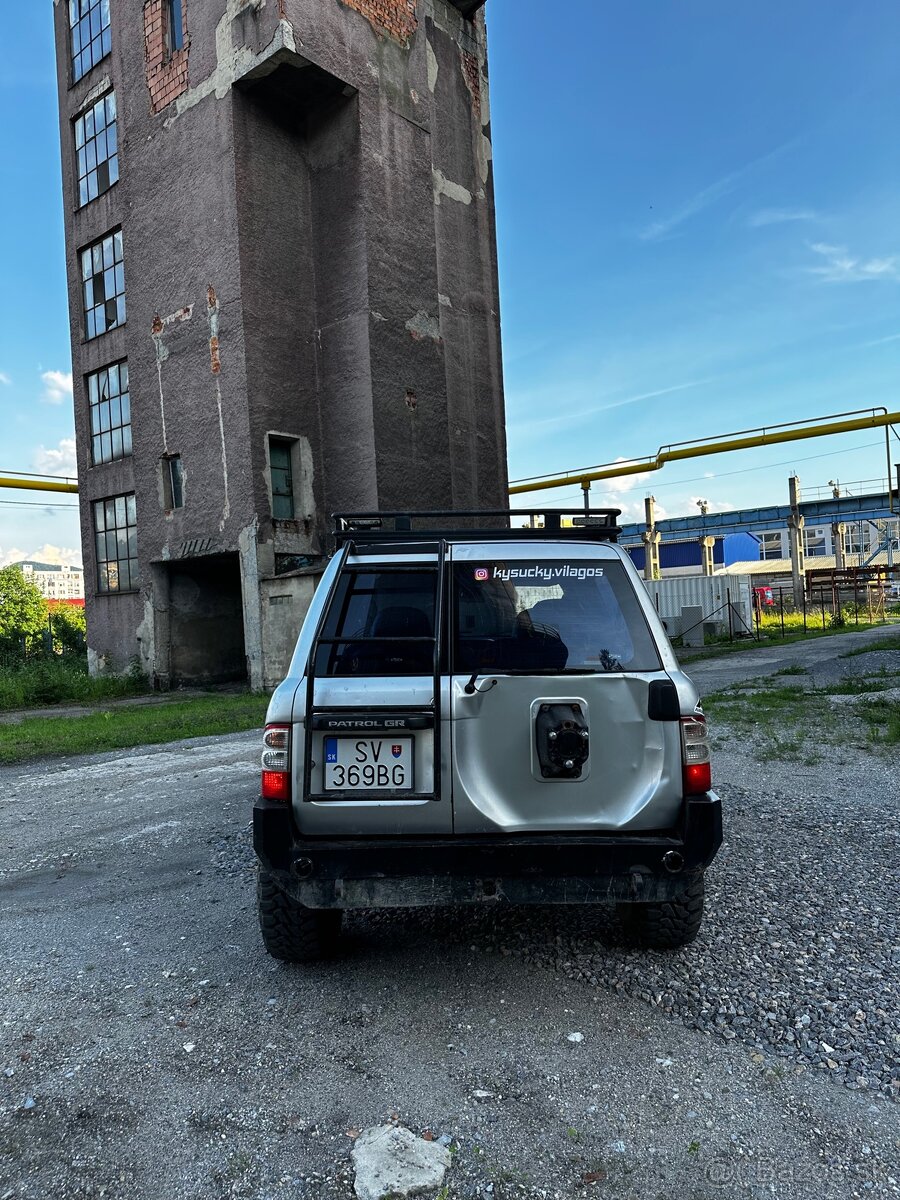 Nissan Patrol y61 2,8