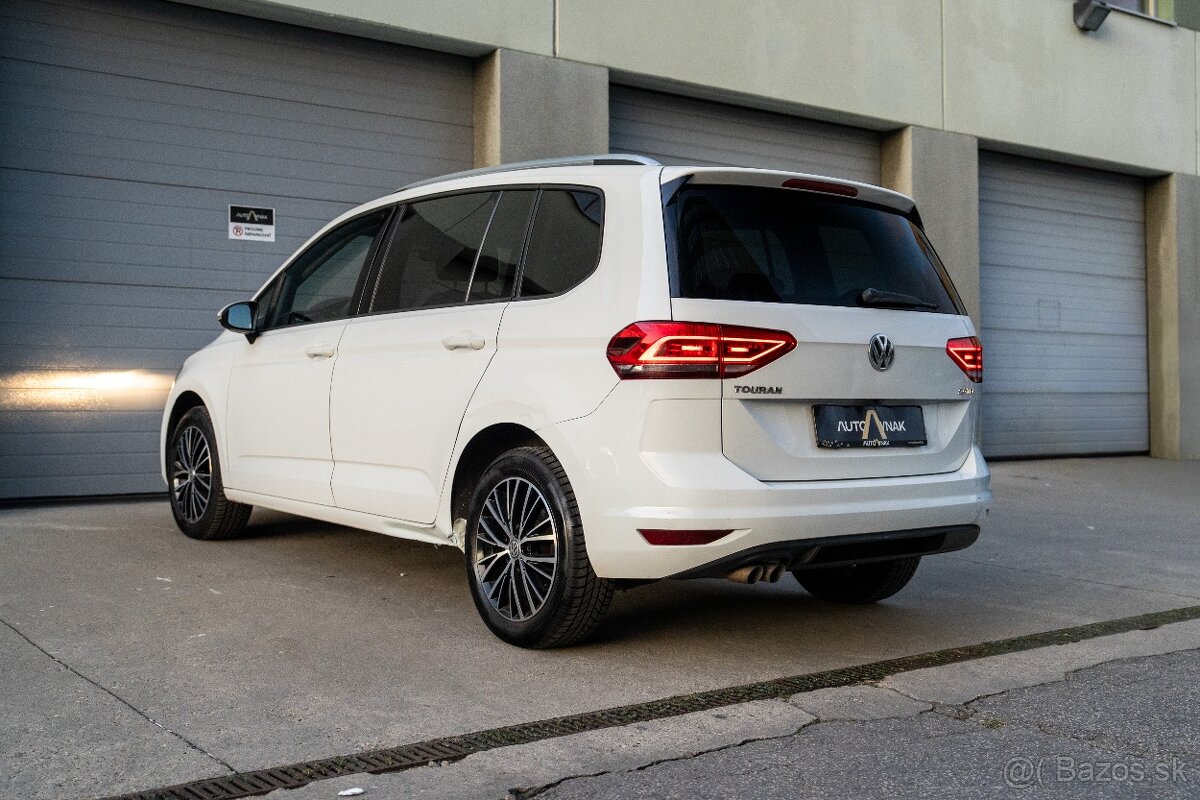 Volkswagen Touran 2.0 TDi 110kw M6 - 5