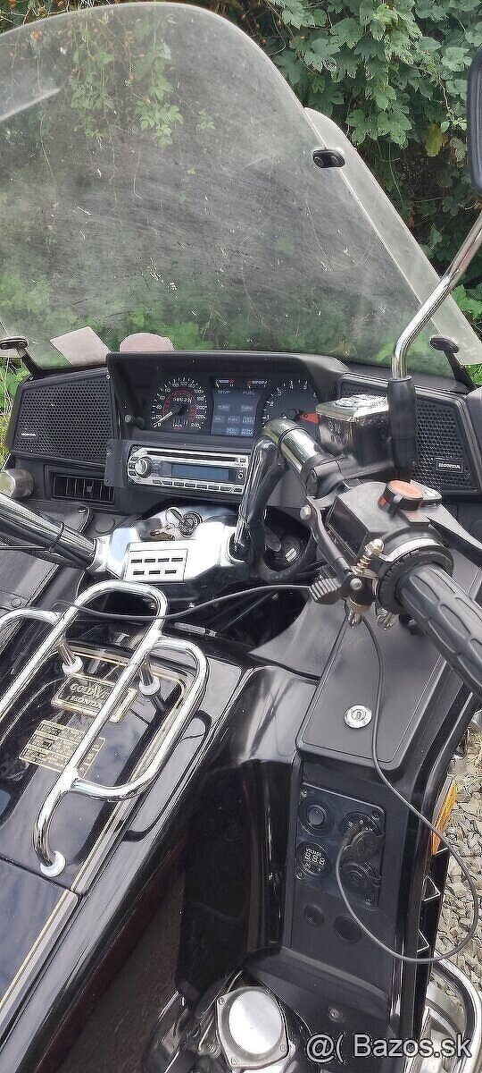 Predam Honda Goldwing gl1200 Int Po servise v krasnom stave - 5