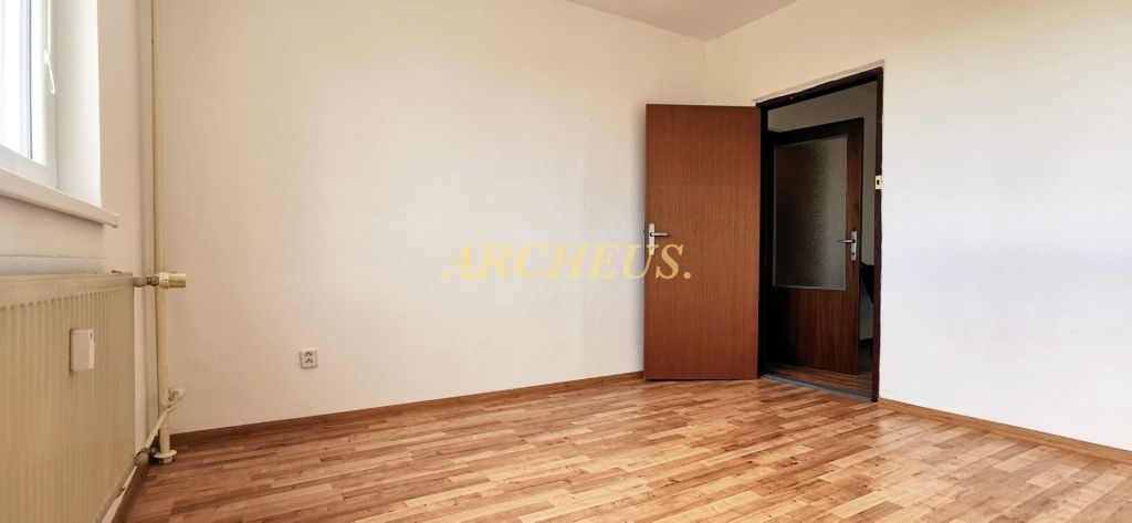 NA PREDAJ 2-IZBOVÝ BYT S LOGGIOU, 49 m2, SÍDL. JUH, TREBIŠOV - 5