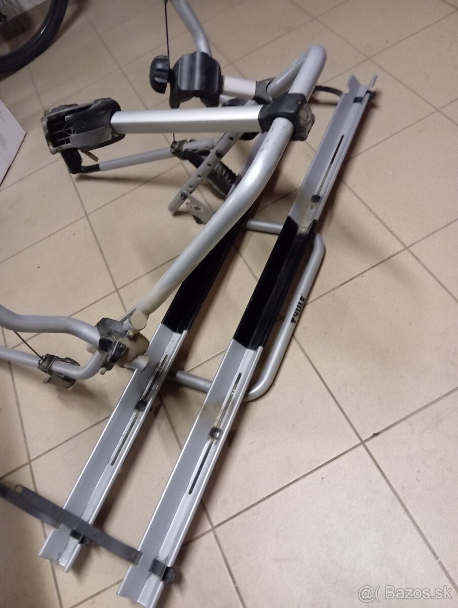 Nosič na dva bicykle Thule - 5