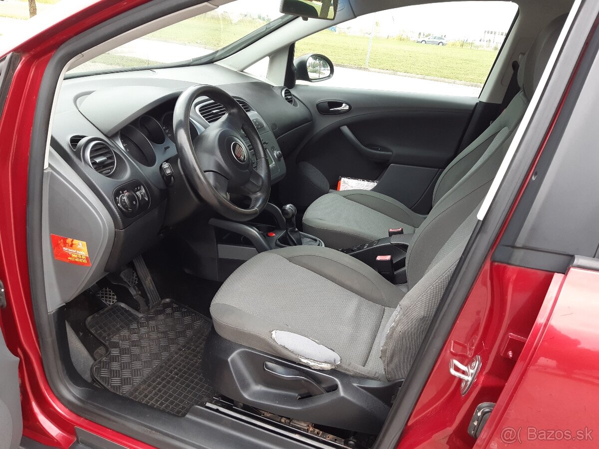 Predám Seat Altea 1,6 benzín 2006 - 5