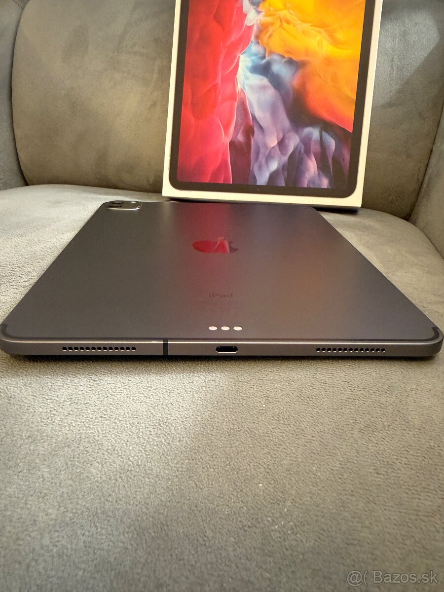 iPad Pro 11” (2.gen.) 256GB wifi cellular + magic keyboard - 5