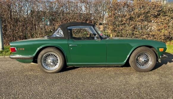 Triumph TR6 Soft Top z roku 1972 - 5