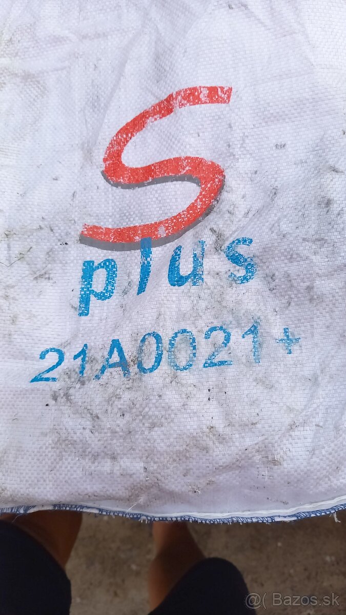 Predám rôzne pomocné źariadenia k LKV - 5