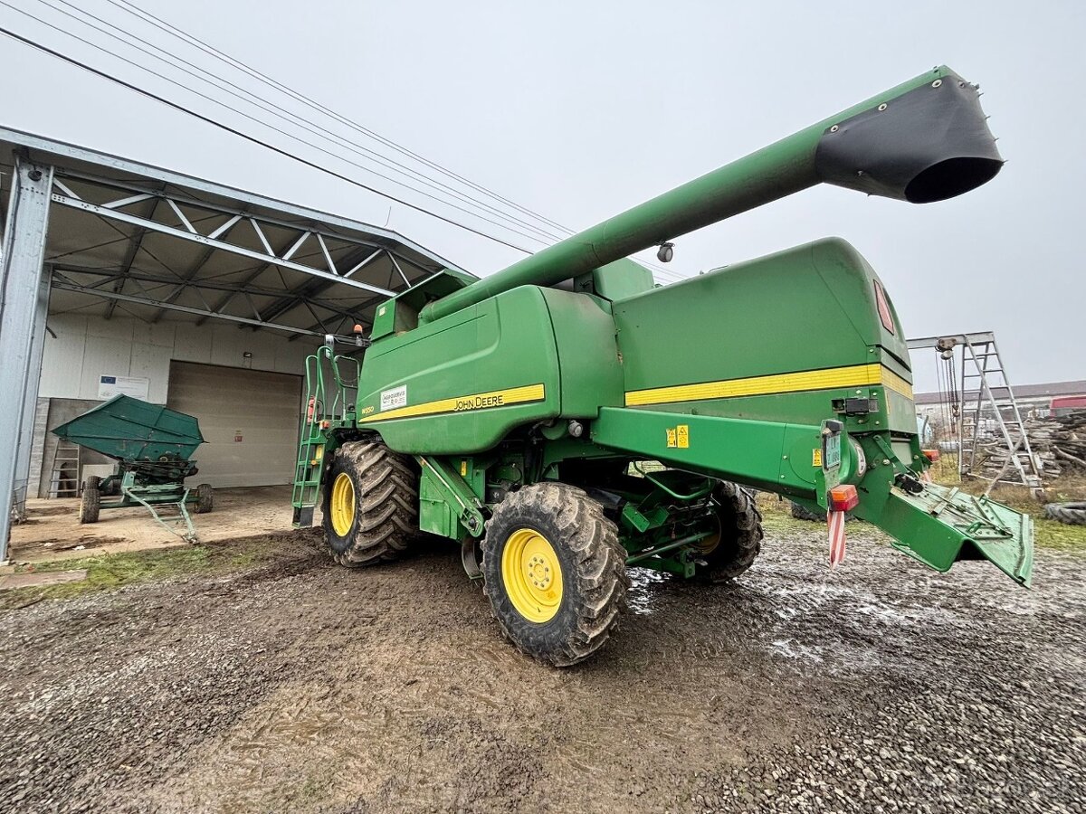 John Deere W550 - 5