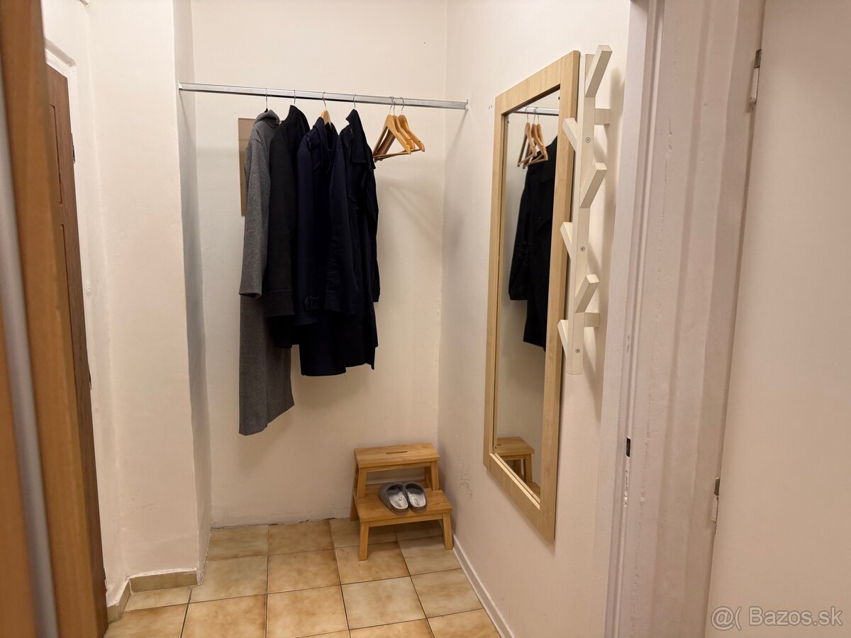 2-IZBOVÝ , UL. BOŽENY NĚMCOVEJ - 5