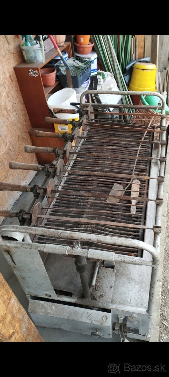 Predám záhradný gril. - 5