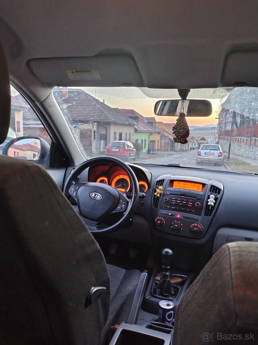 Predam auto Kia ceed 2008 1.6 66Kw - 5