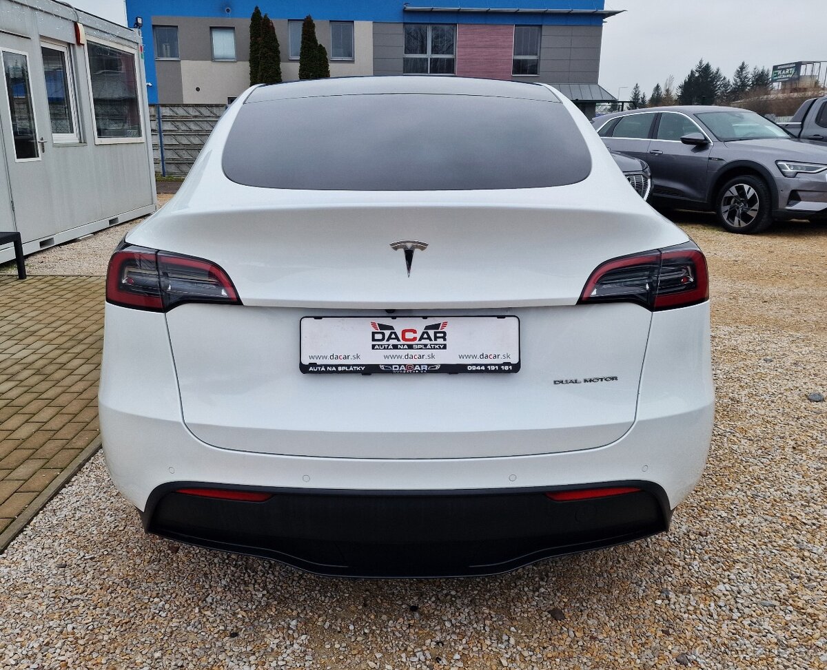 TESLA MODEL Y DUAL MOTOR LONG RANGE AWD - 5