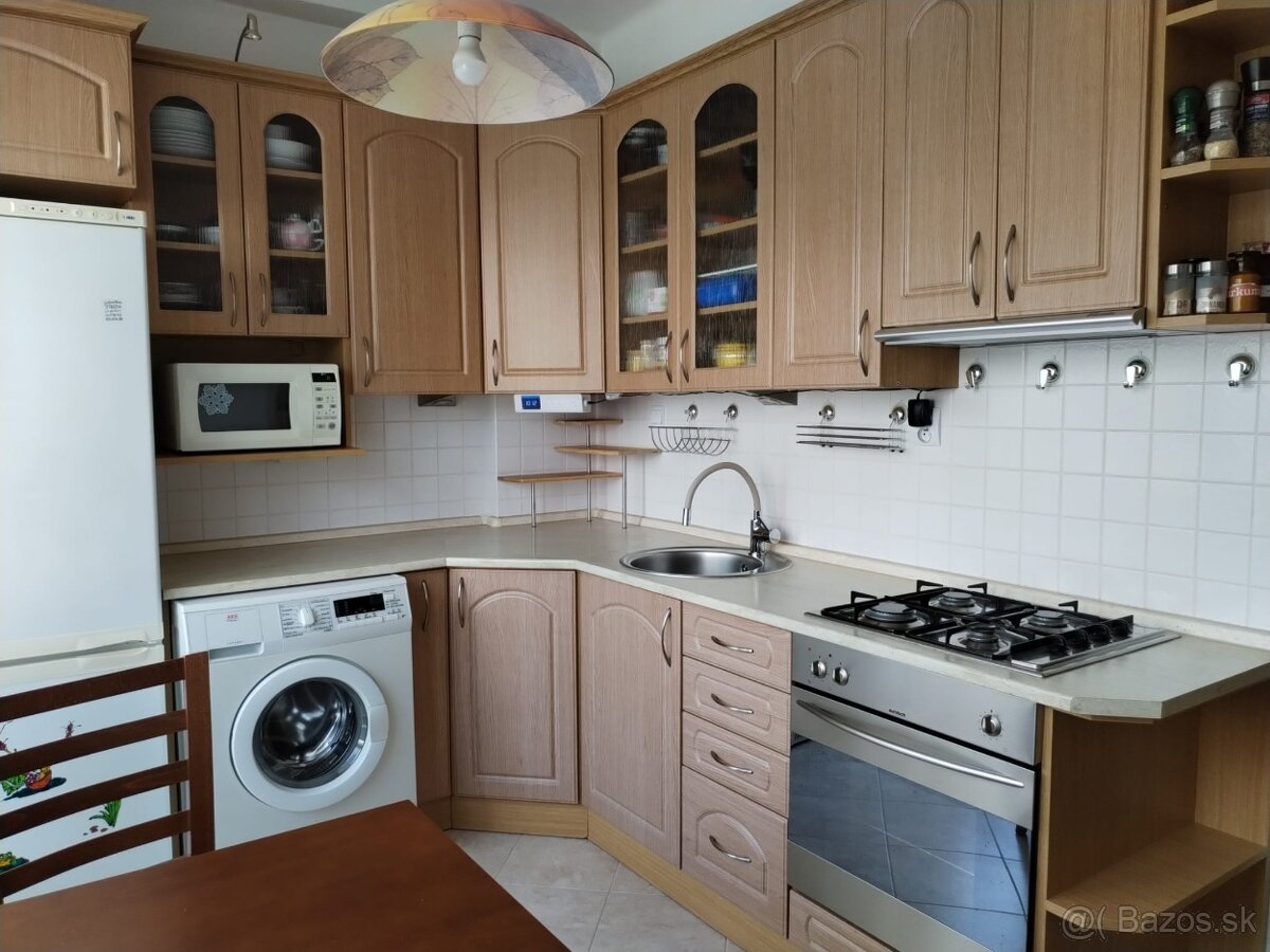 Rezervovaný - Slnečný 2-izb. byt v Krasňanoch - 5