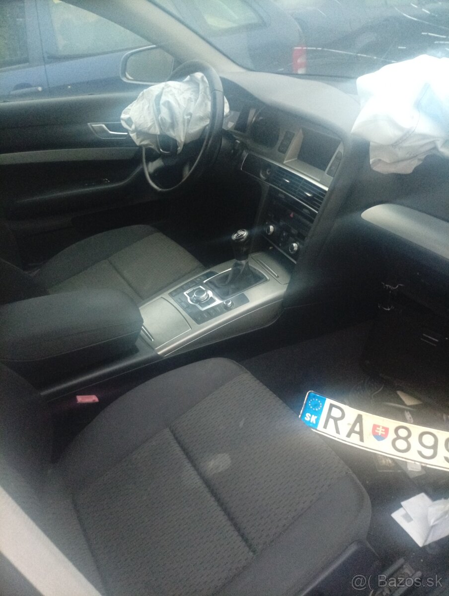 Rozpredám Audi A6 C6 sedan 2.0tdi 6manual - 5