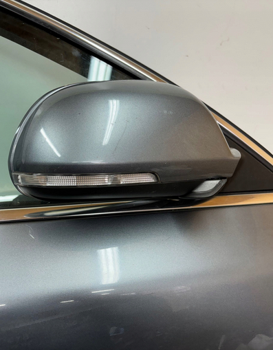 Škoda Superb II 2 2008- pravé predné dvere - 5