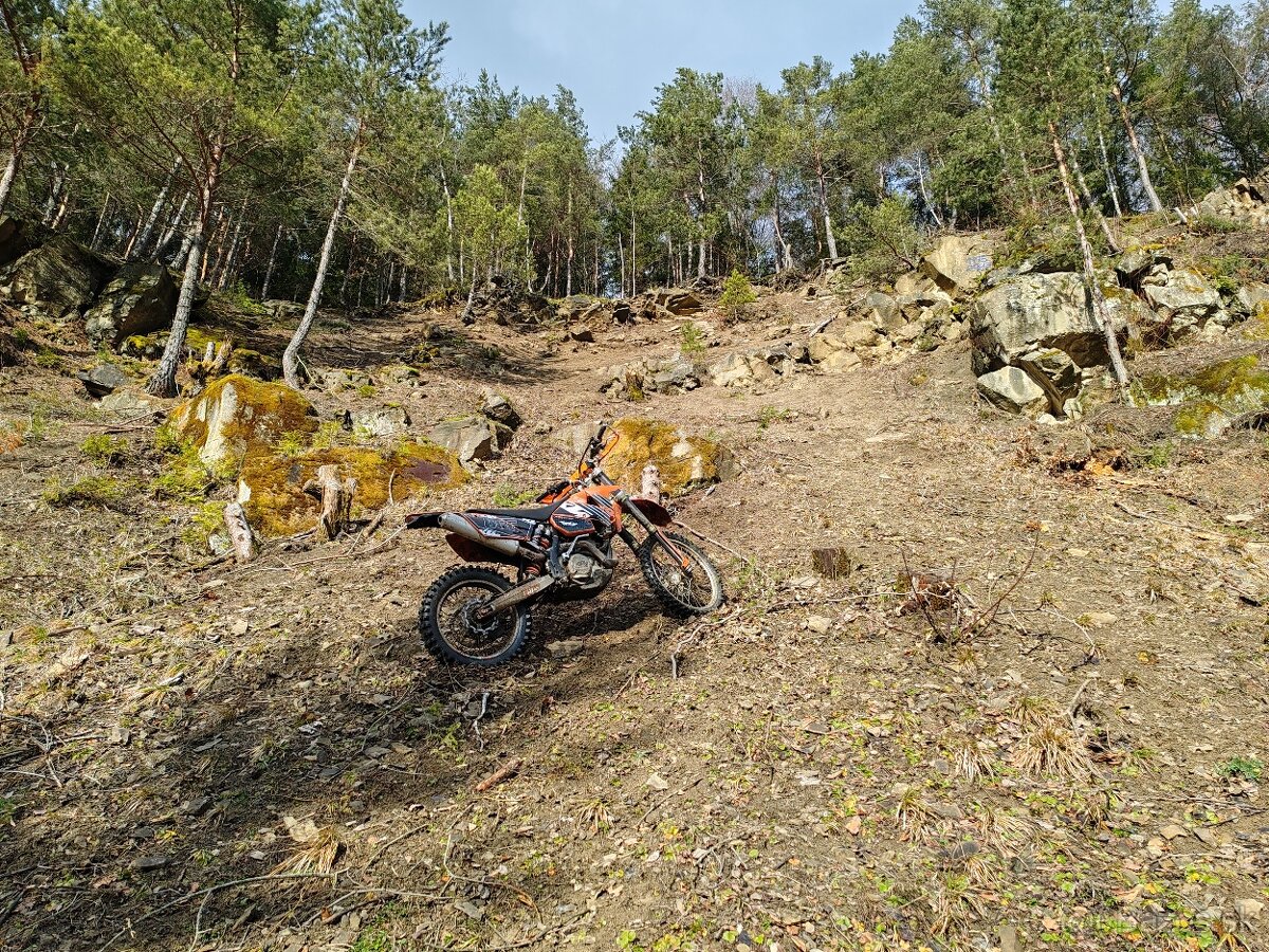 KTM450 štvoortakt