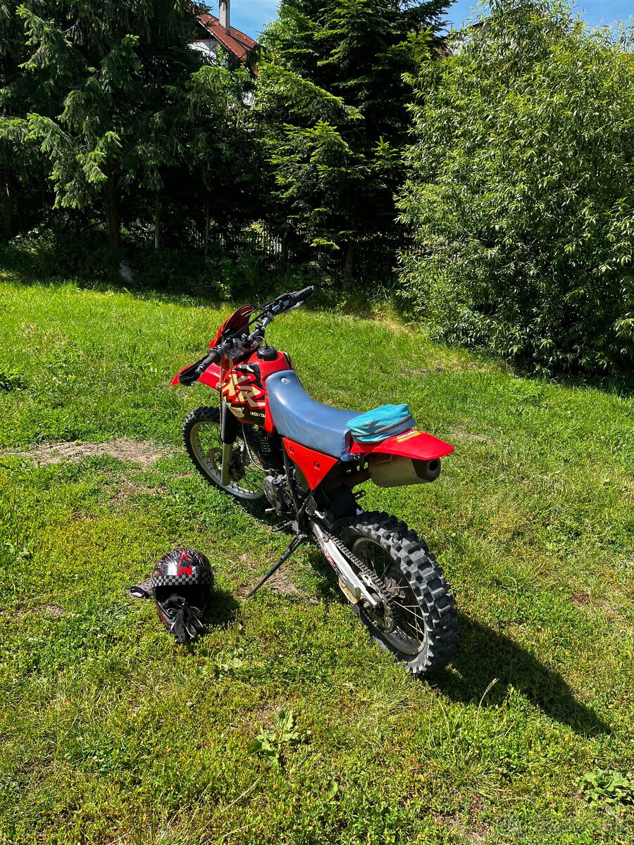 Honda xr 600 r