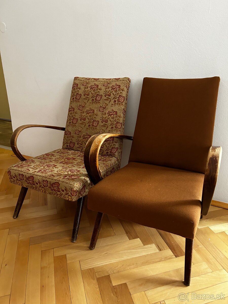 Skriňa, TV stolík, perinák, kreslá, sekretáre - 5