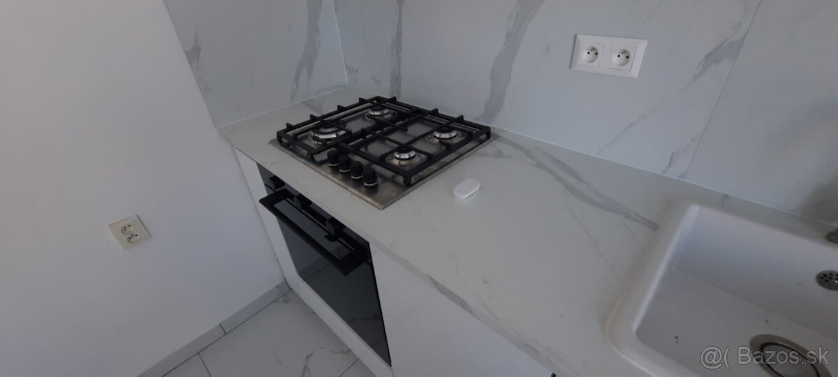 predam krasny 2 izbovy zrekonstruovany byt - 5