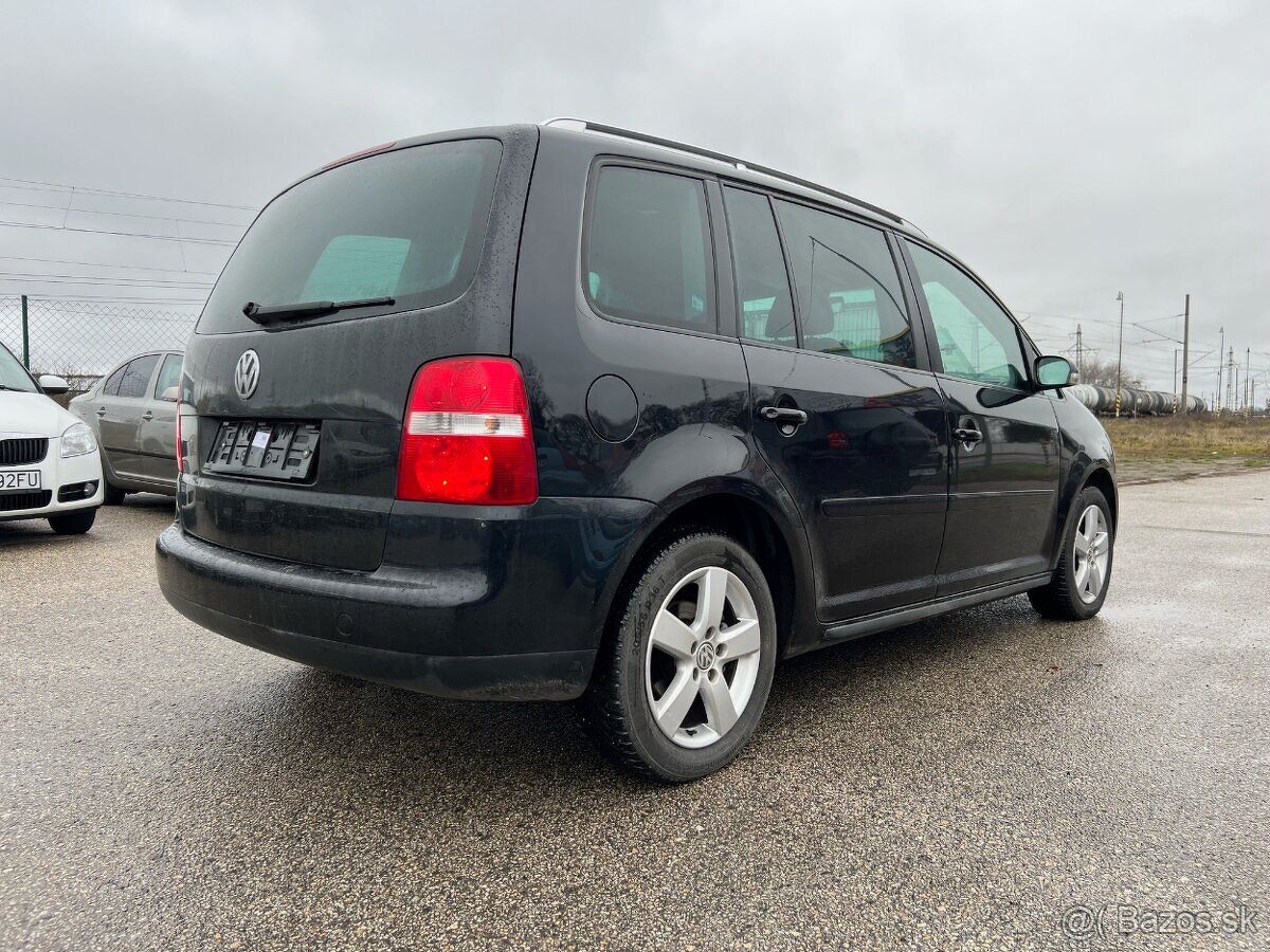 VW Touran 1.9 TDI diesel, 77kW, MT/5, rok:2006. - 5
