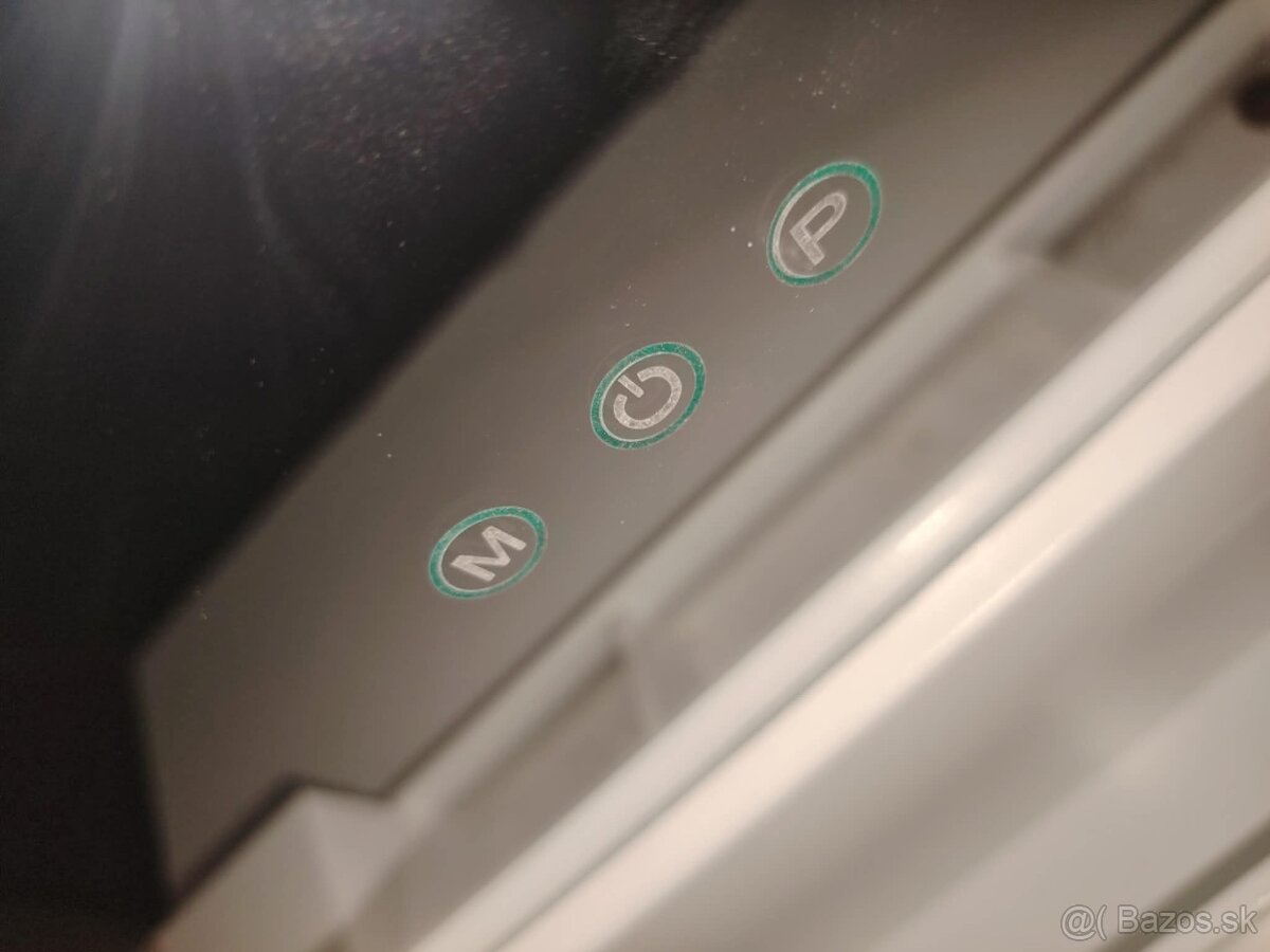 Kozmetický stolík s taburetkou - 5