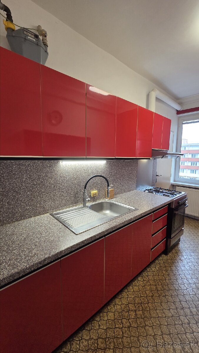 Predám retro nábytok - 5