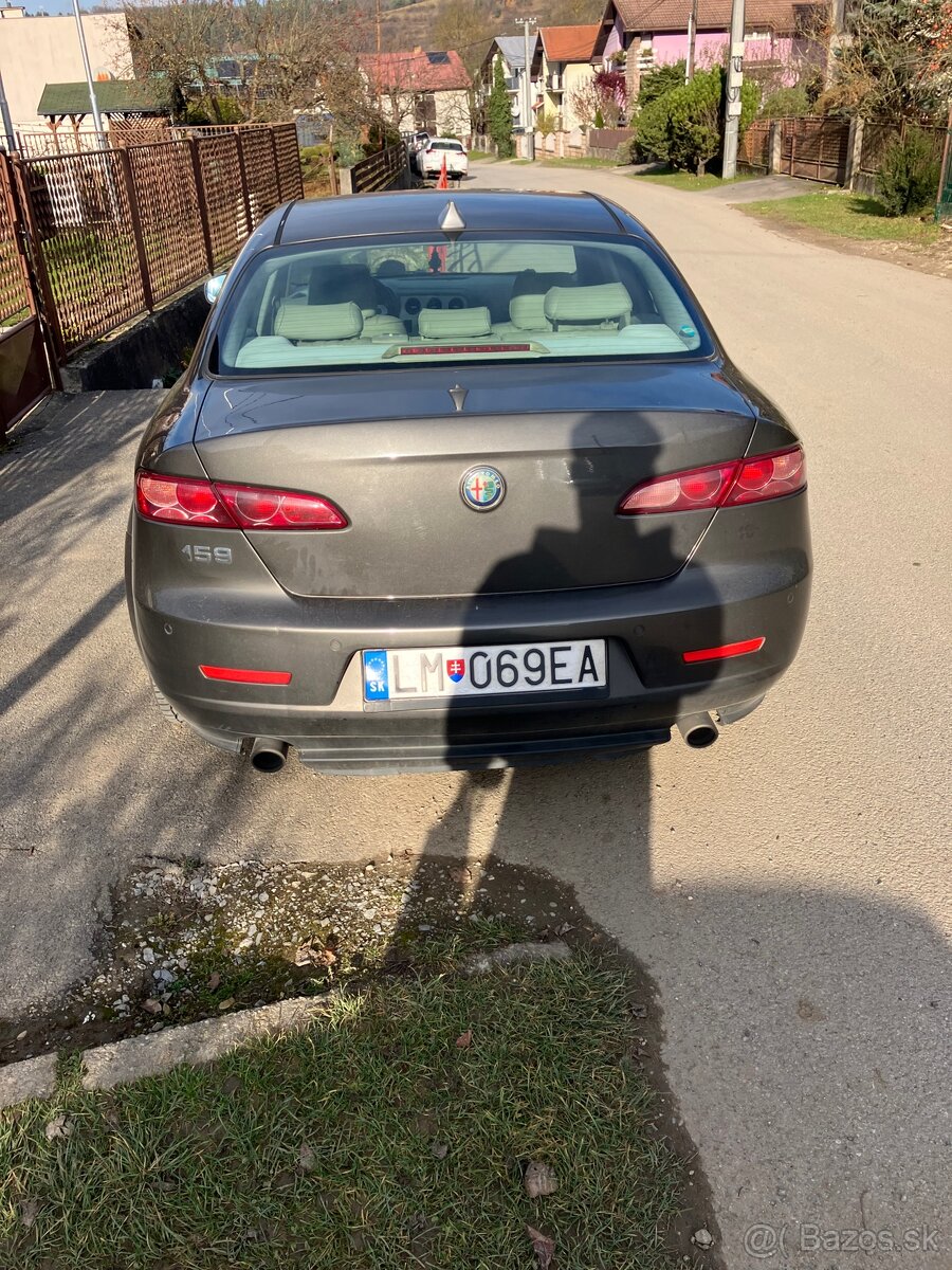 Predám alfa romeo 159 - 5