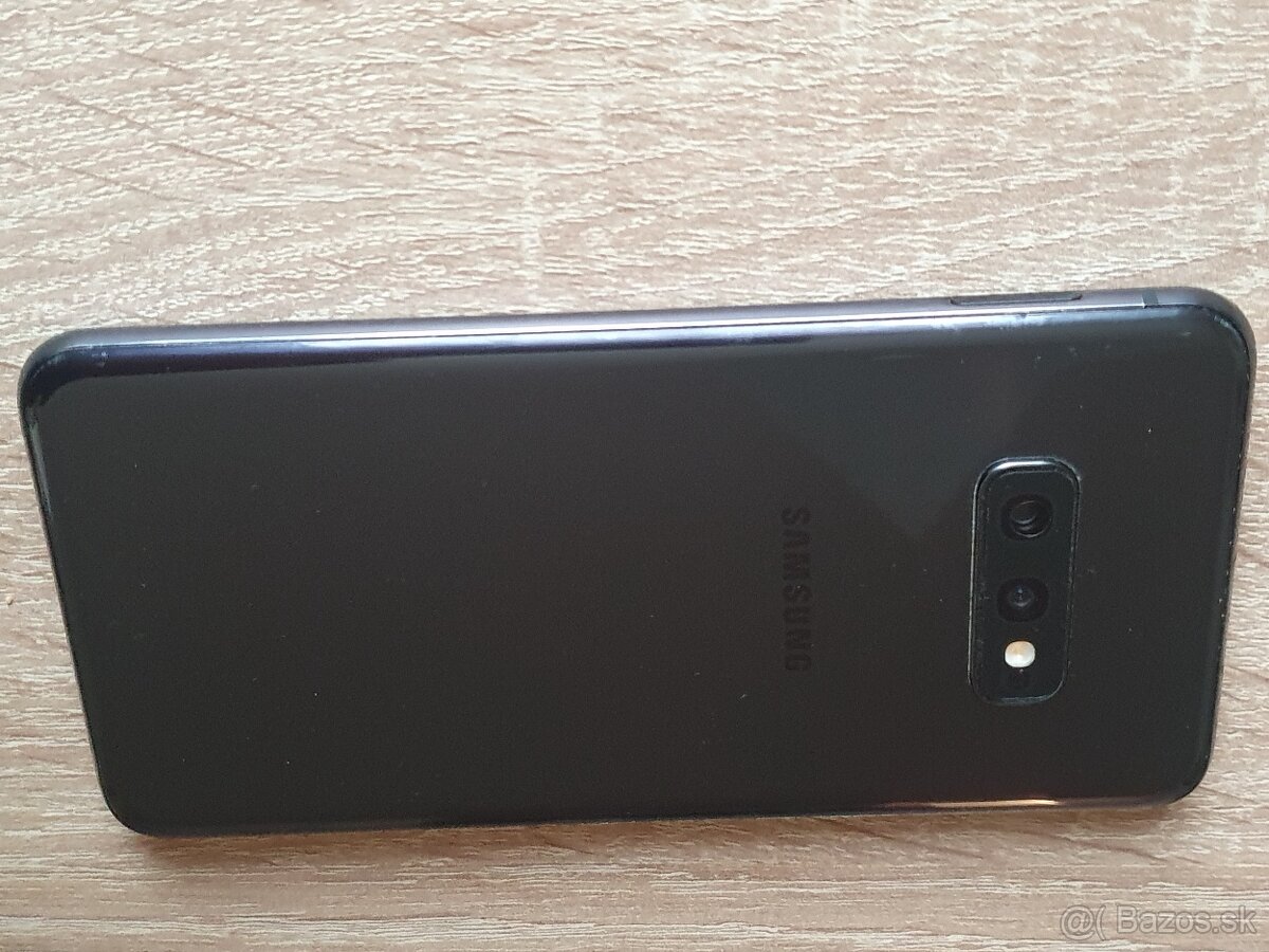 Predám Samsung Galaxy S10e (SM-G970F/DS) - 5