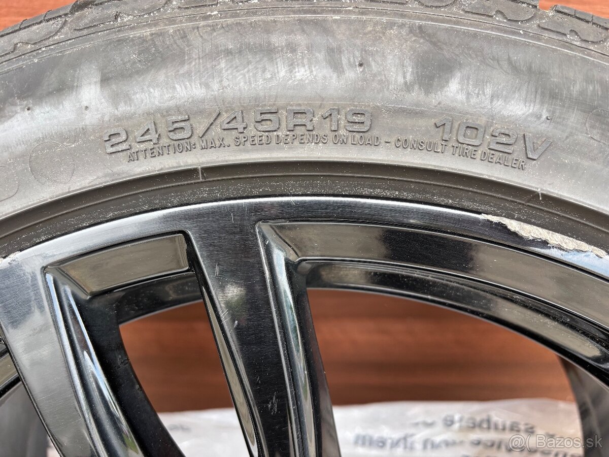 245/45 R19 BMW - 5