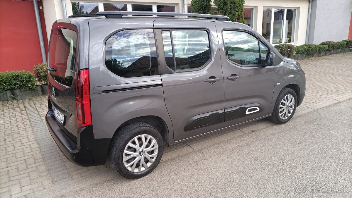 Predám Citroen Berlingo 1.2 benzin(81kw) - 5