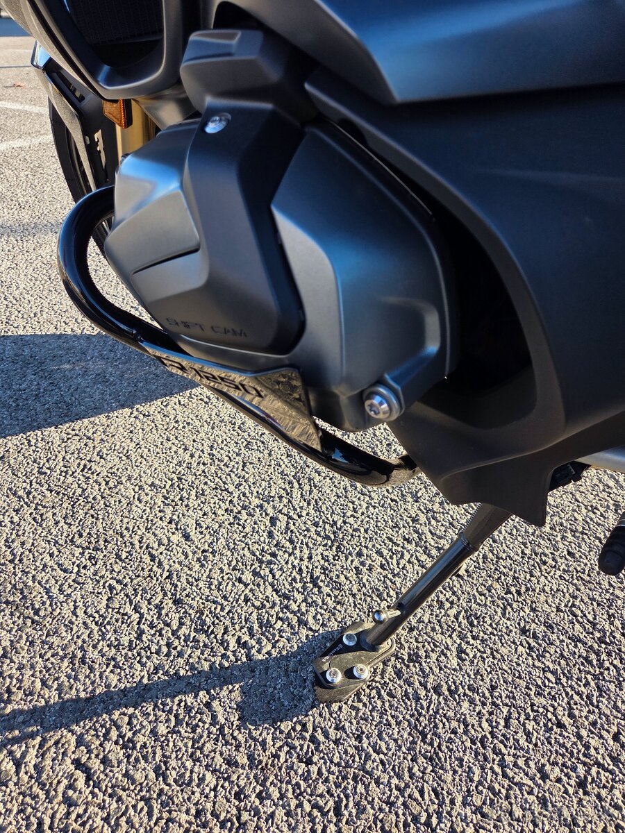 BMW R 1250 RT Triple Black - 5