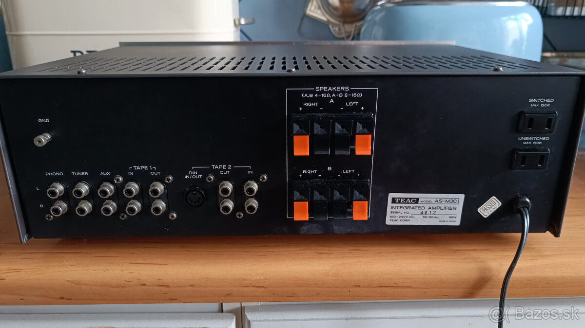 Predám zosilňovač TEAC AS-M30 - 5