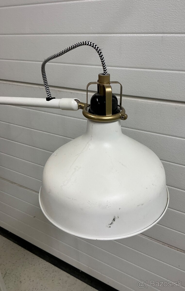 Vysoká IKEA Ranarp Lampa poškodenia farby - 5