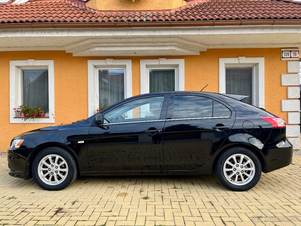 Mitsubishi Lancer 1.6 MIVEC Benzín Sportback 86kW + Xenóny - 5