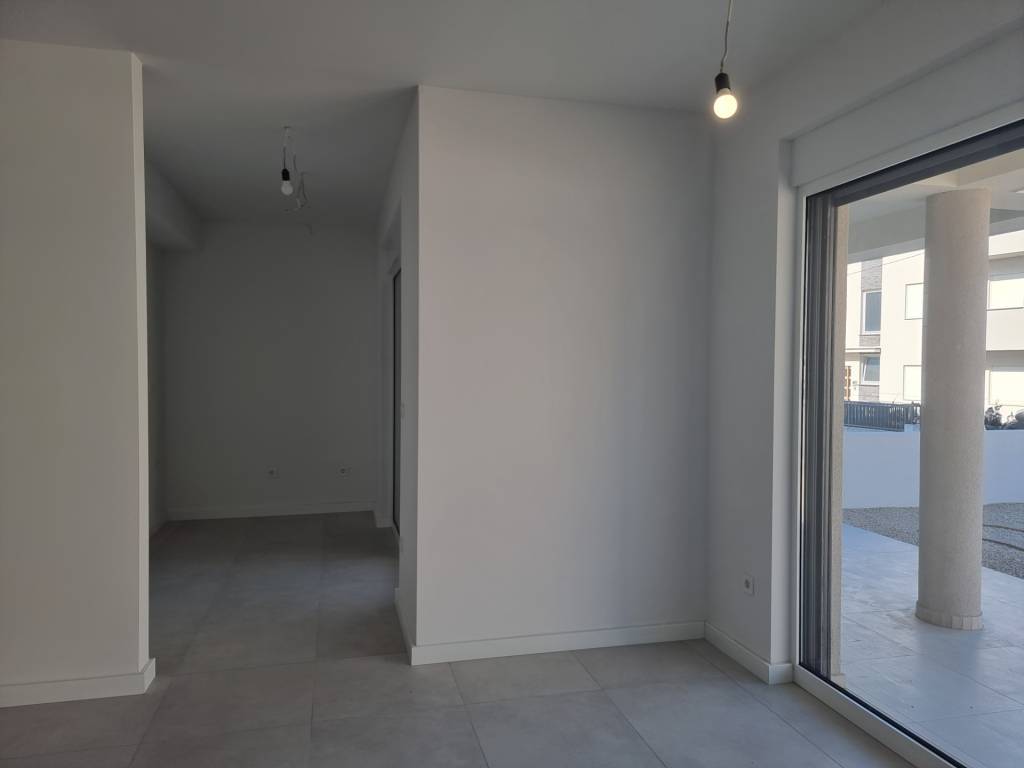 CHORVÁTSKO - Moderné apartmány neďaleko peknej pláže - VODIC - 5