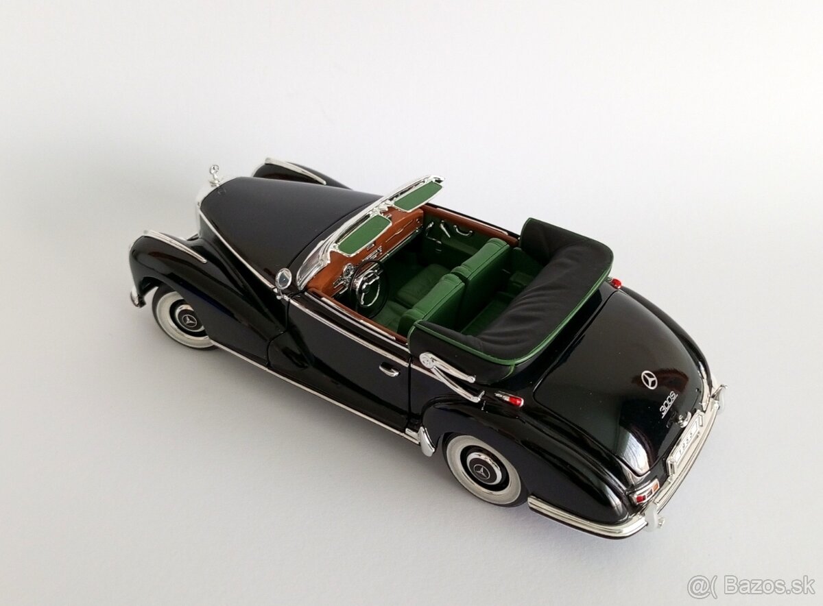 1:18 Mercedes-Benz 300 SC - 5