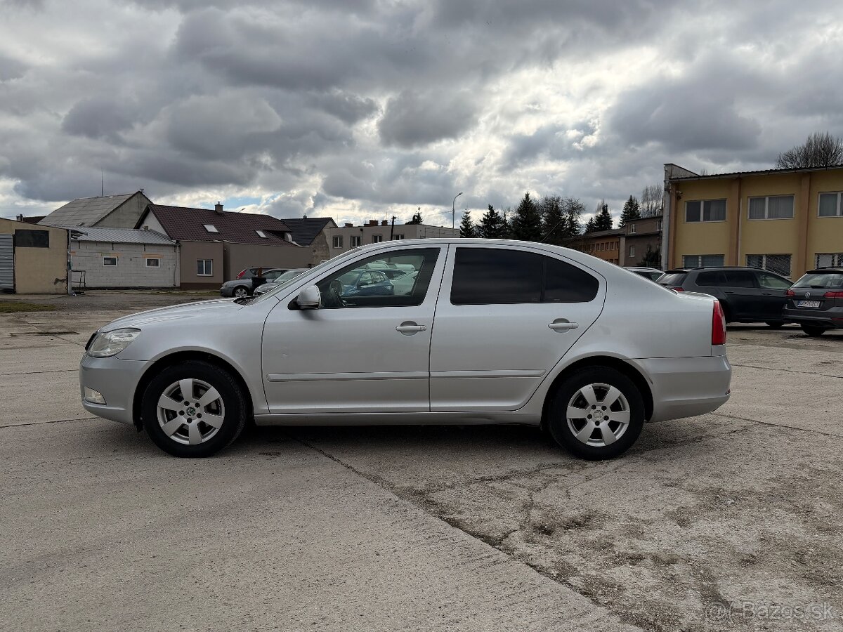 Škoda Octavia 2012 - 5