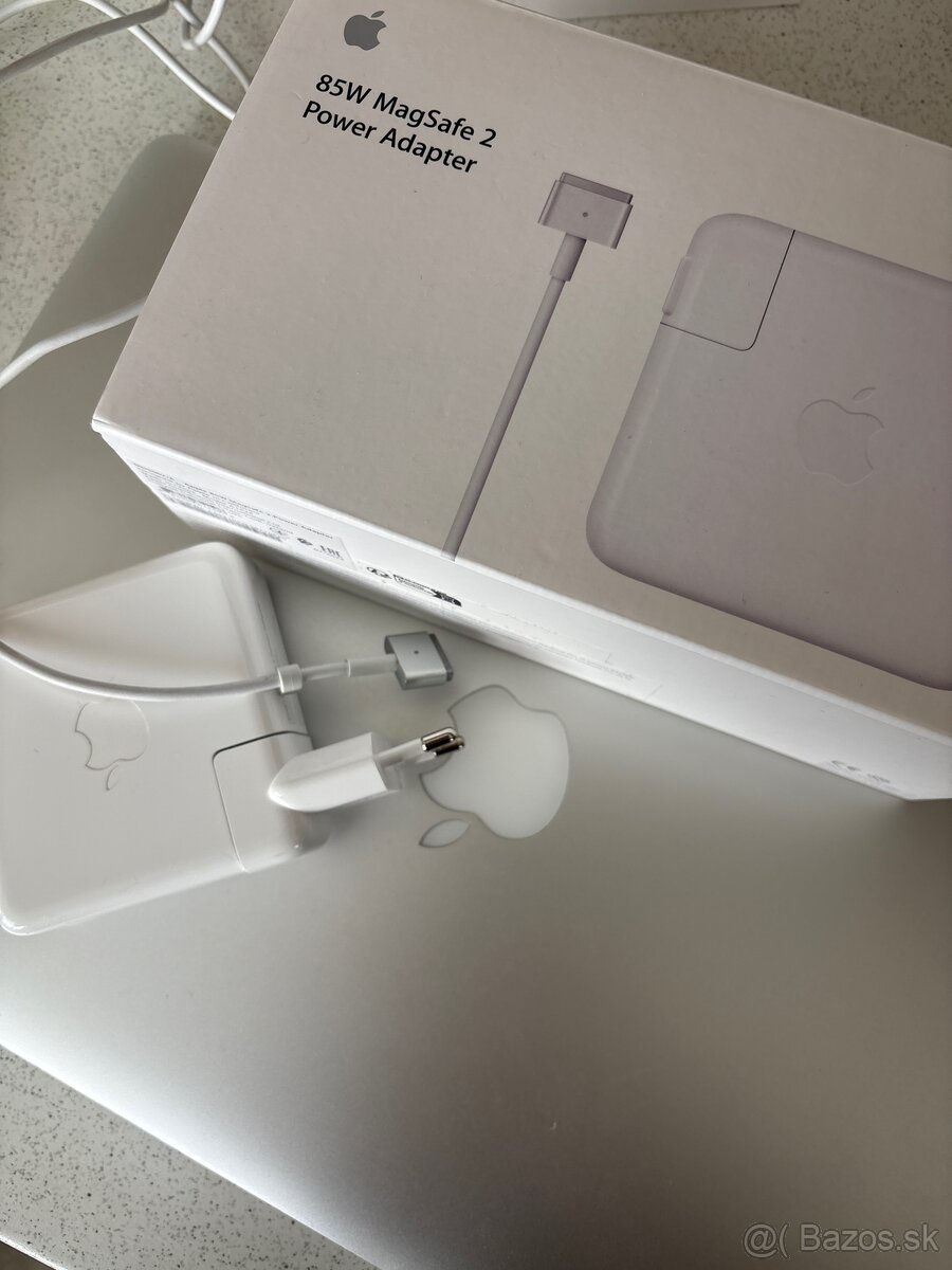 MacBook Pro 15 mid2015 - 5