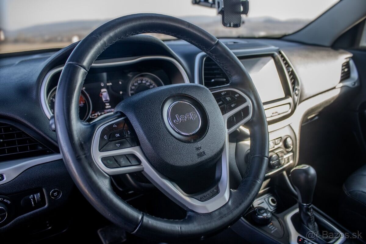 Jeep Cherokee 2.2 TD Overland AWD - 5