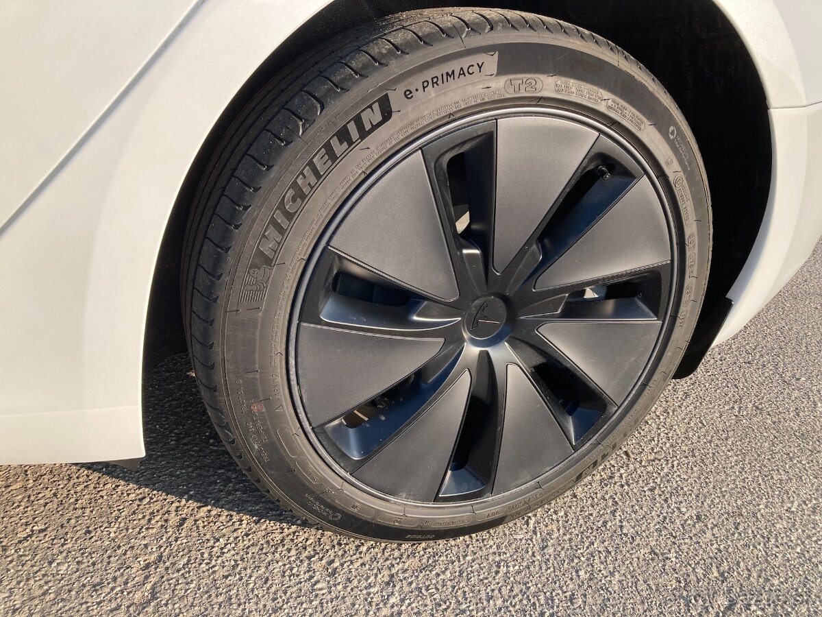 Tesla Model 3 Long Range RWD Highland - 5