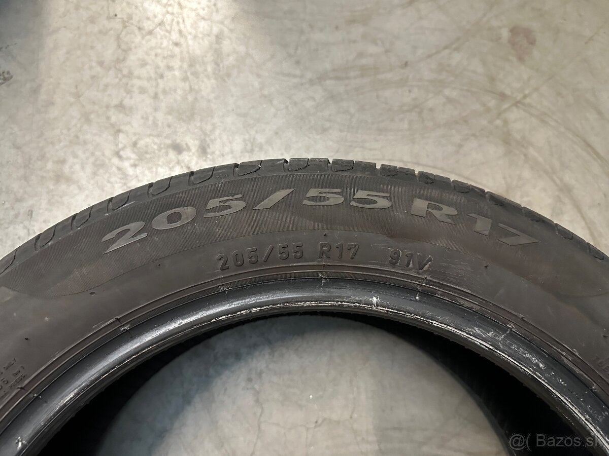 Pirelli Cinturato P7 205/55 R17 - 5
