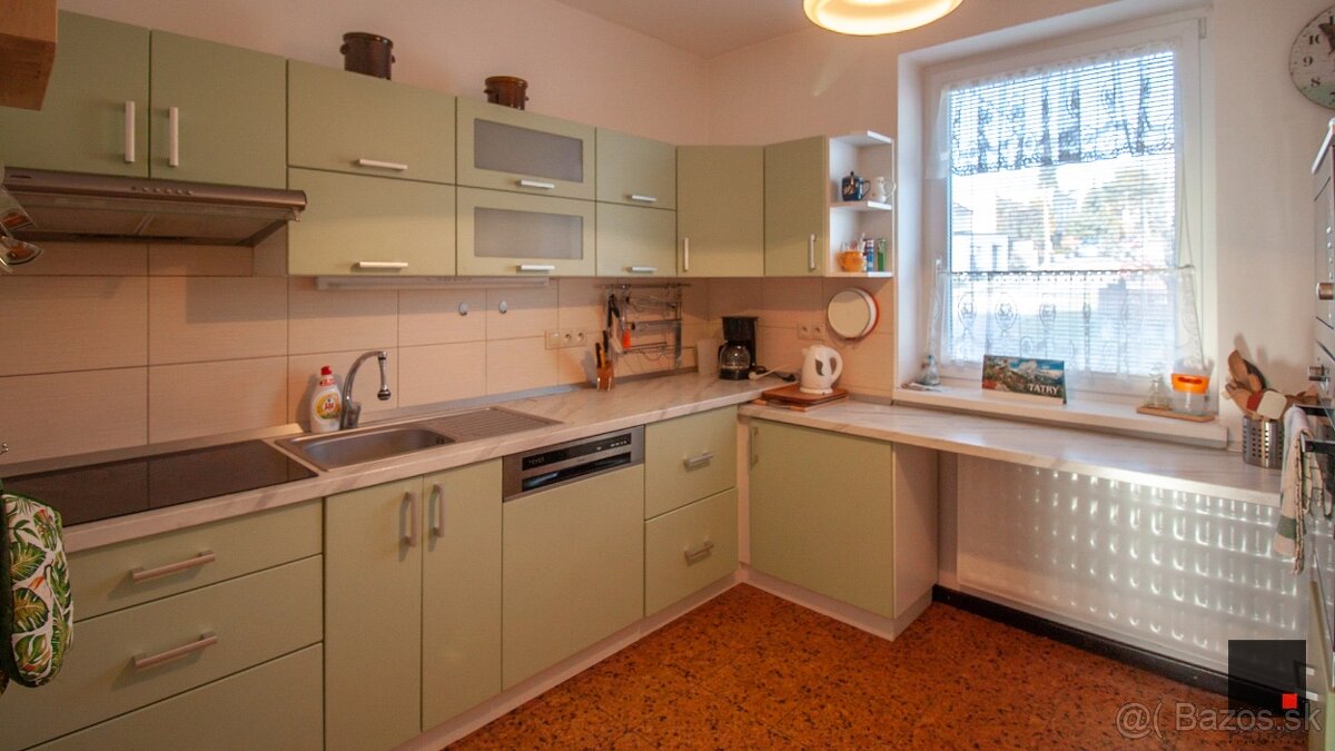 SLNEČNÝ RODINNÝ DOM BOJNICE - 5