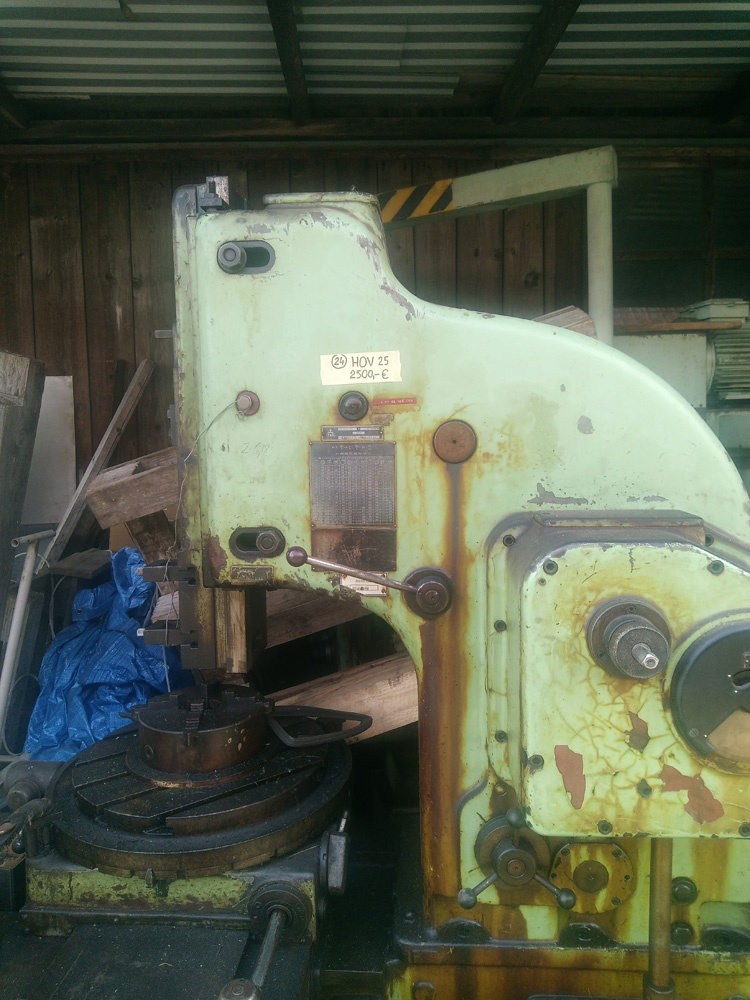 obrážačka zvislá TOS, typ HOV 25 - 5