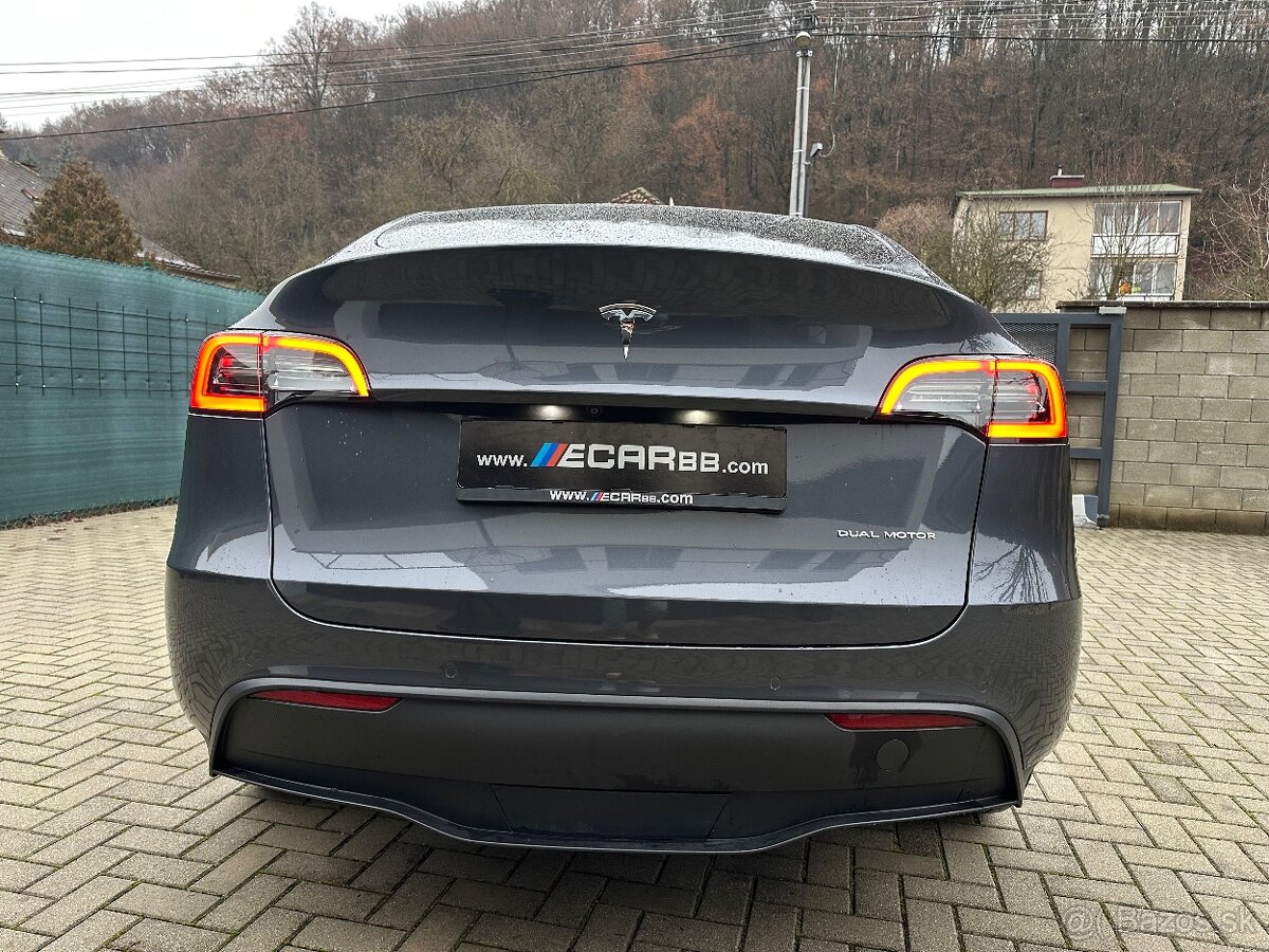 Tesla Model Y Long Range 4x4 - 5
