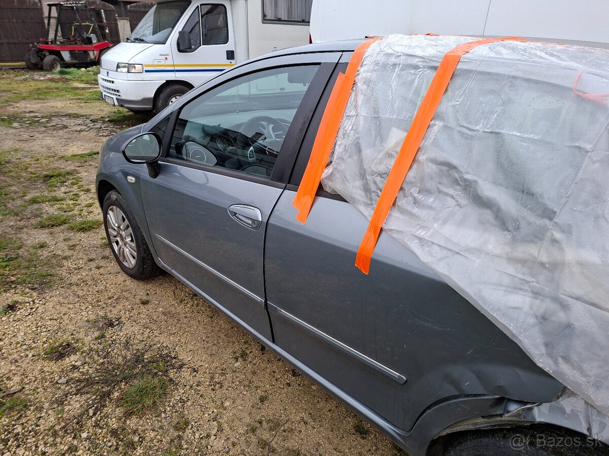 Fiat Punto evo 2012 - 5