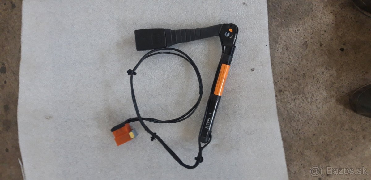 Napinače pásov Alfa Romeo 159 - 5