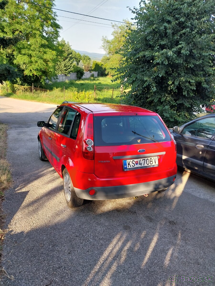 Ford fiesta - 5