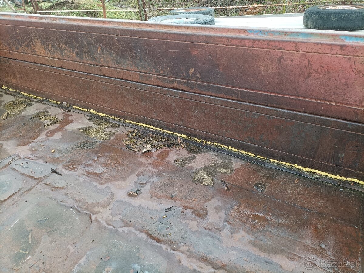 Predám Tatra 148 S3 - 5